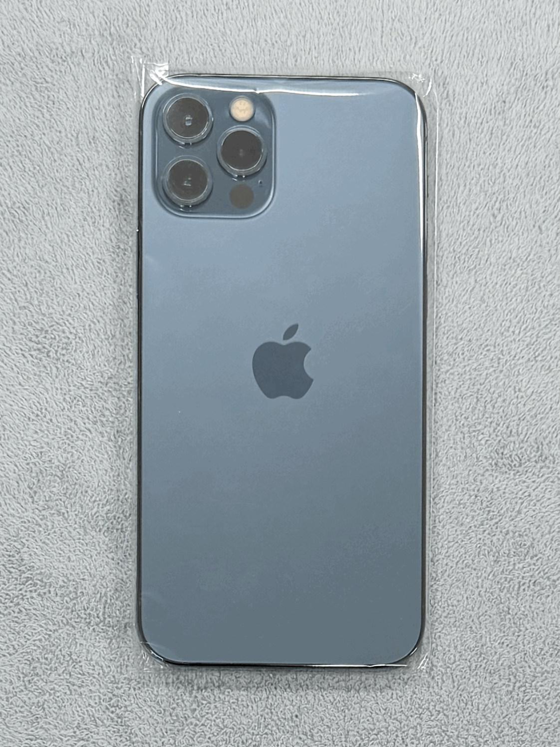 iPhone 12 Pro の商品写真