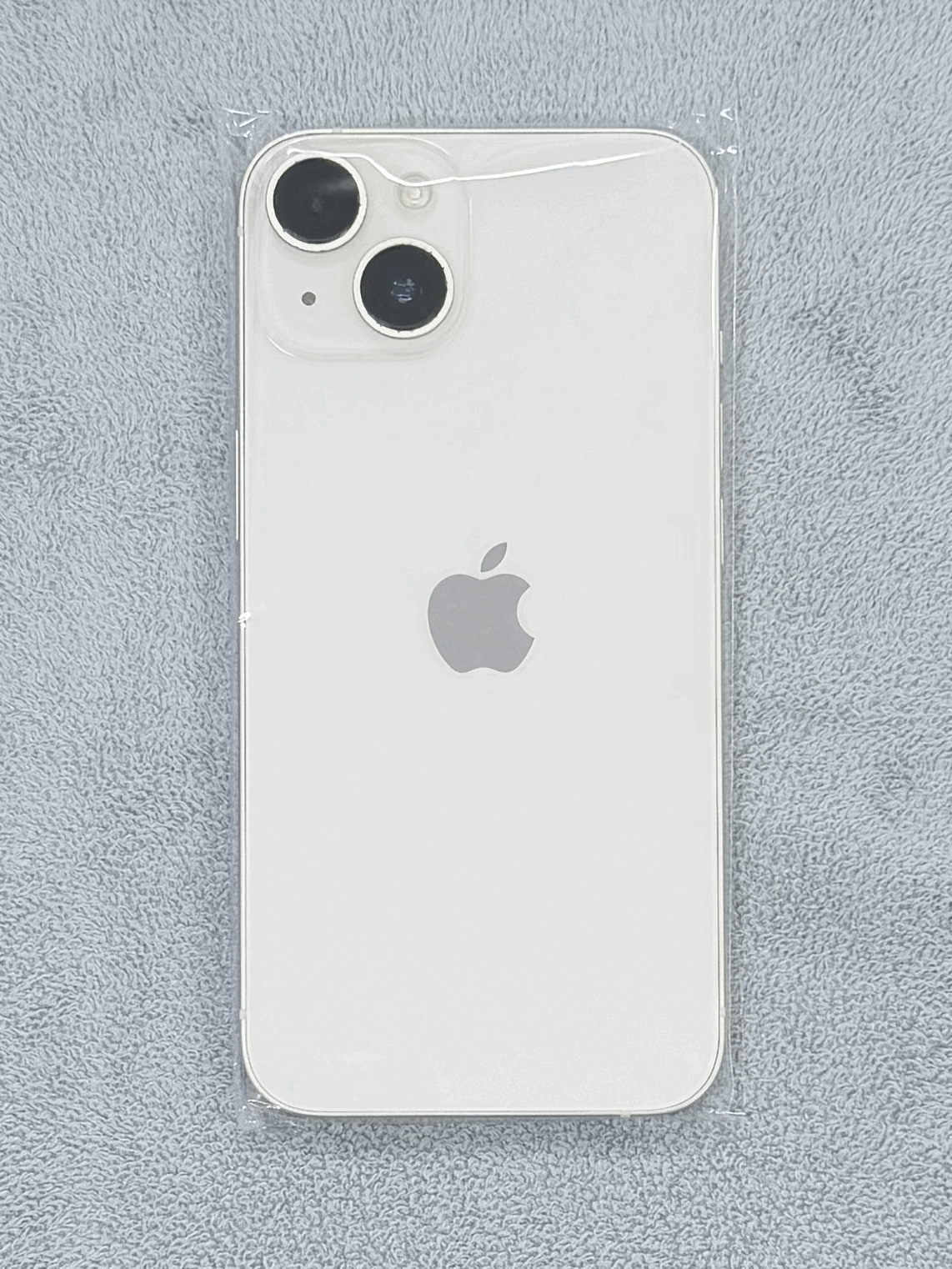 iPhone 14 の商品写真