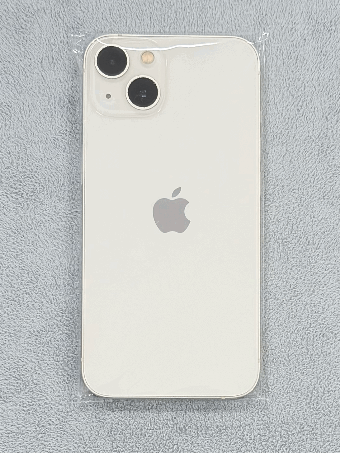 iPhone 13 の商品写真