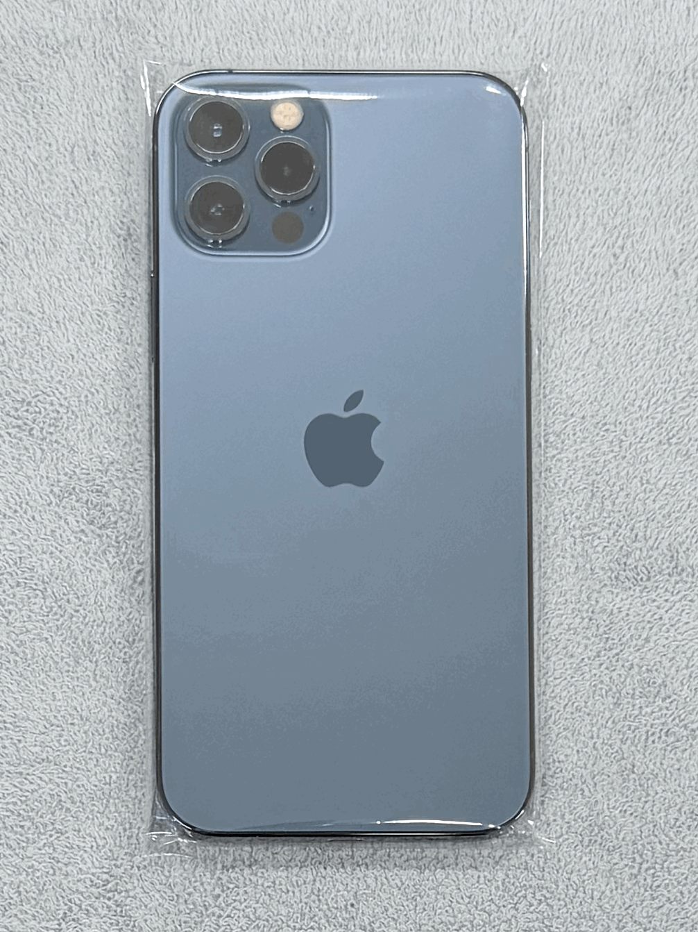 iPhone 12 Pro の商品写真